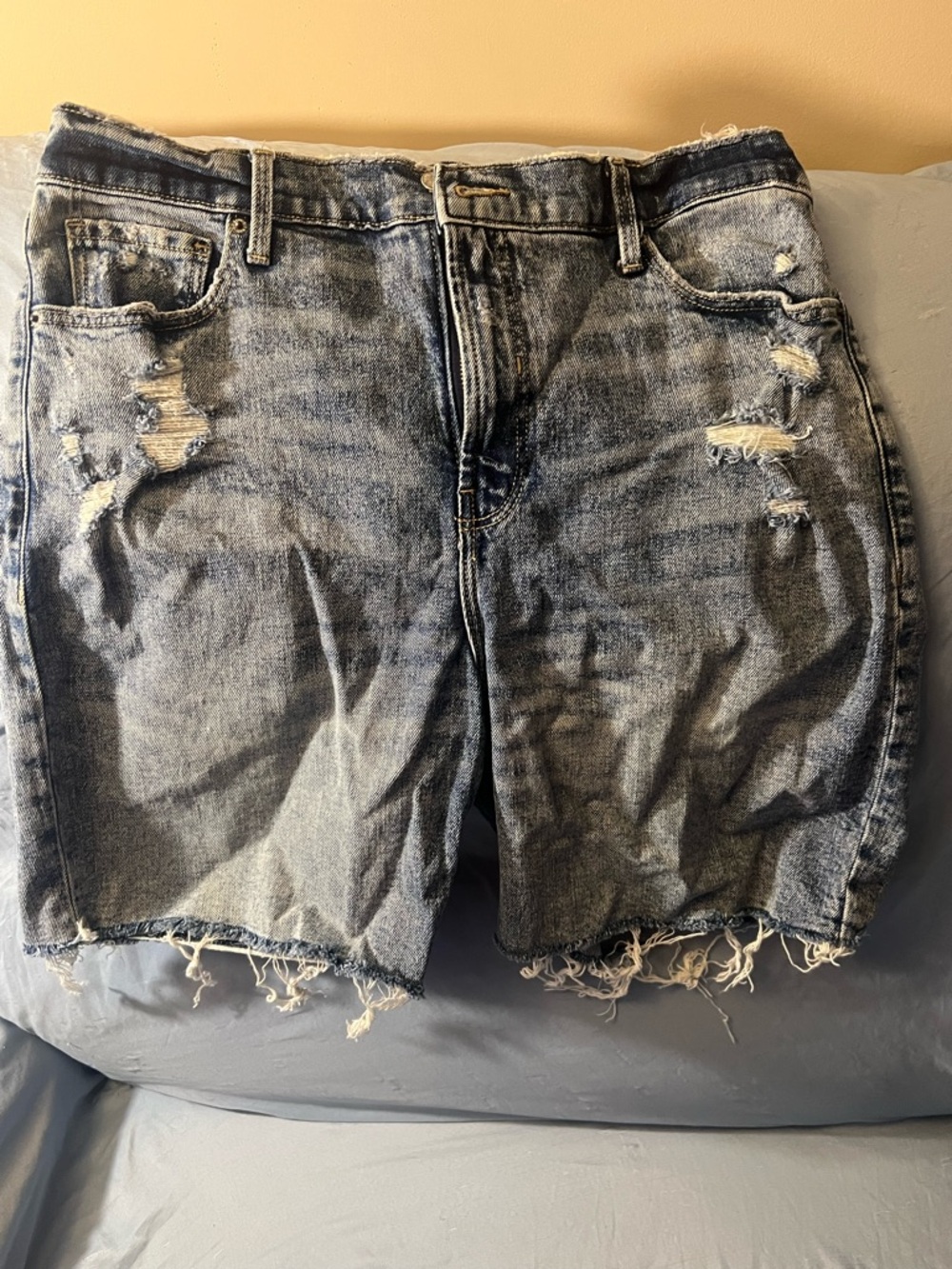 Old Navy Woman’s Distressed Blue Denim Shorts